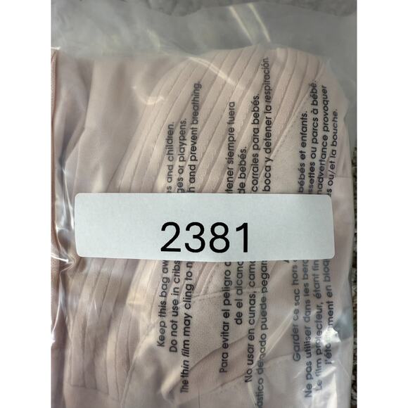 H&M Size 4 Fairy Semi Sheer Pleated Button Top Pink 3/4 Sleeve V Neck - Picture 7 of 7